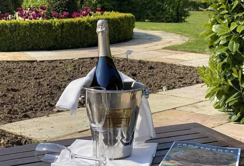 مبيت وإفطار The Carpenters Arms