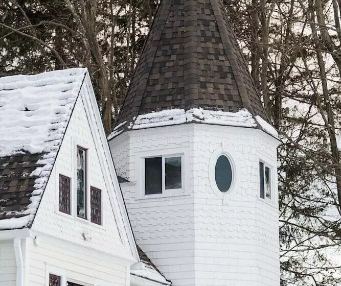 ベッドアンドブレックファースト The Constance, The Whitlock, & The Dewey By The Lenox Collection