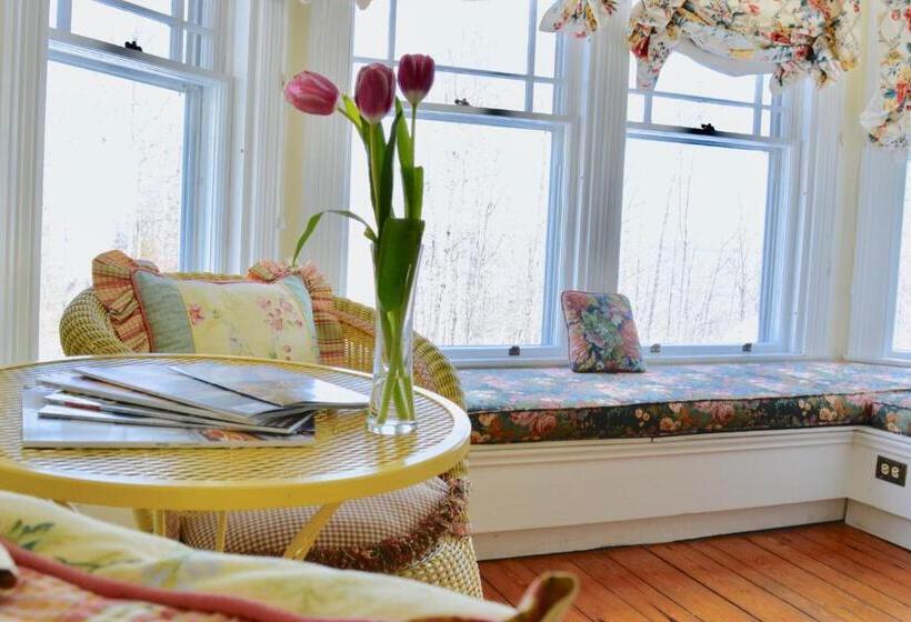 مبيت وإفطار Victorian By The Sea