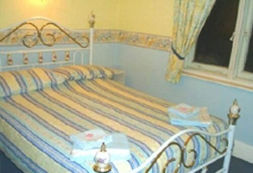 Bed and Breakfast Waverley Guest House