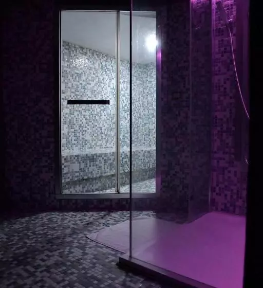 Garnì Astoria Hotel & Spa