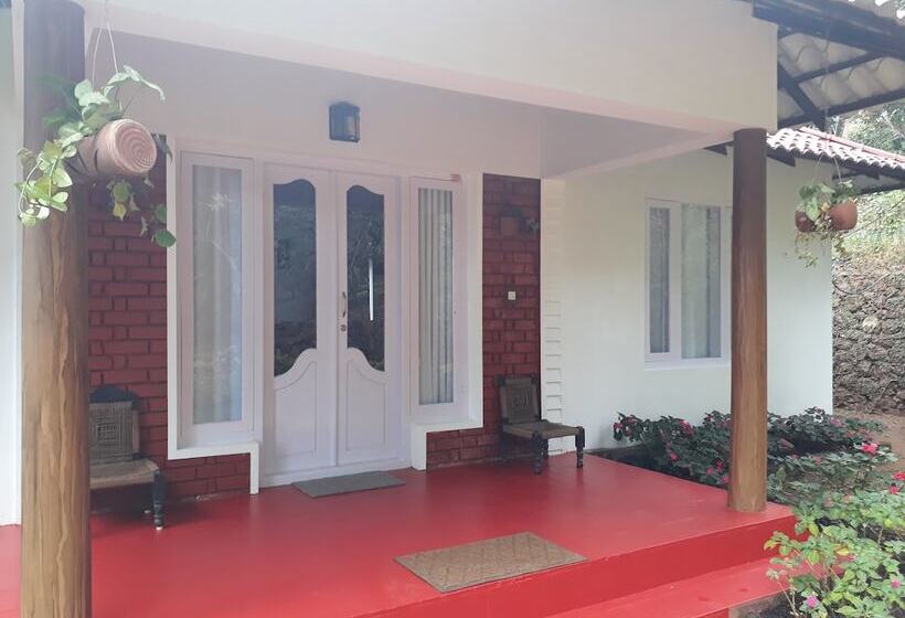 ホテル Ambady Estate