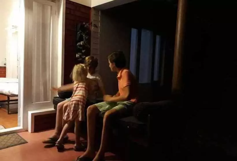 Hôtel Ambady Estate