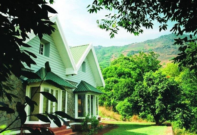 ホテル Ambady Estate