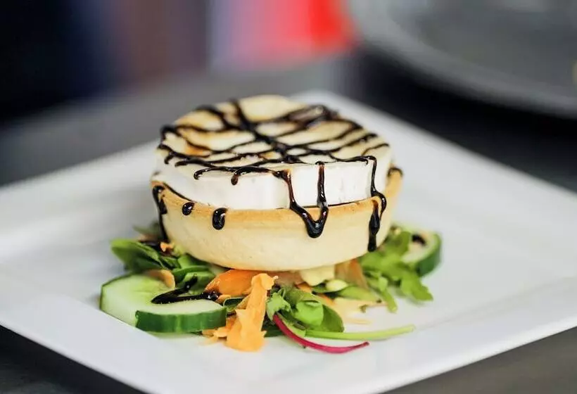 בית מלון כפרי Biarritz