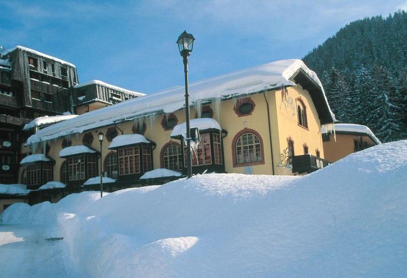 ホテル Club Relais Des Alpes
