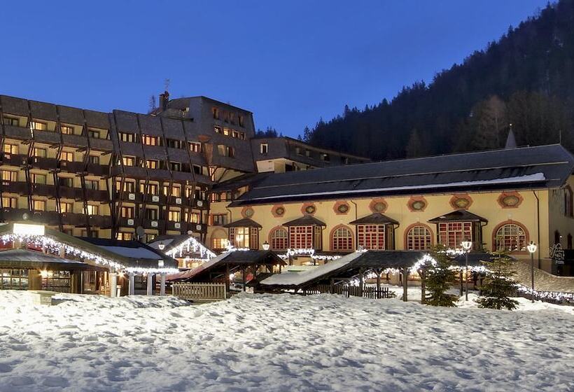 ホテル Club Relais Des Alpes