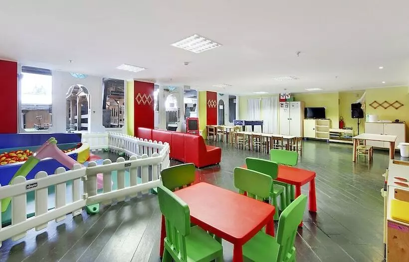 Отель Club Relais Des Alpes