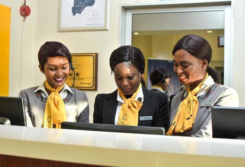 ホテル Cresta Botsalo