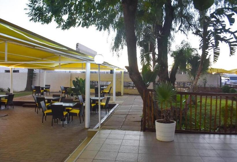 ホテル Cresta Botsalo