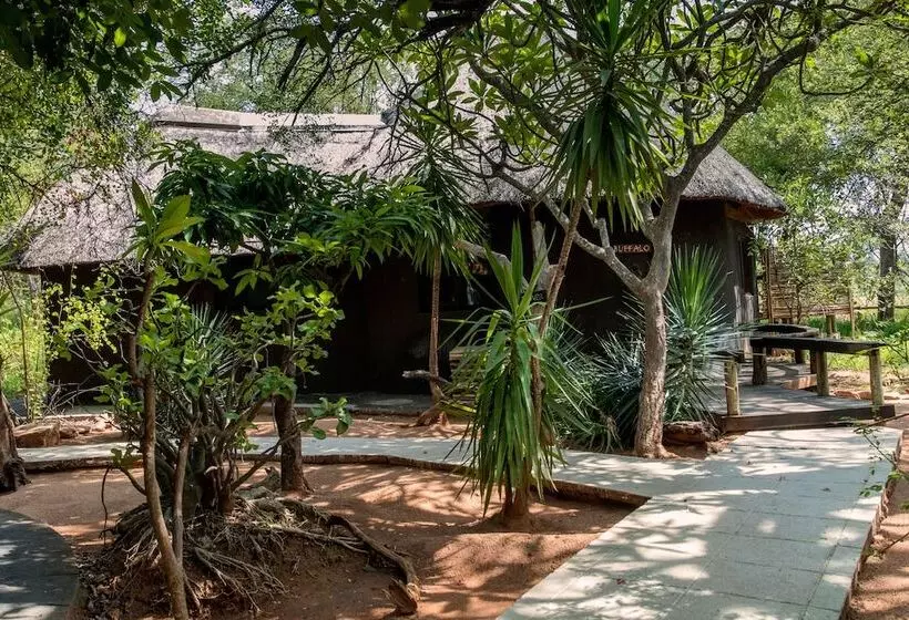 هتل Ezulwini Game Lodges