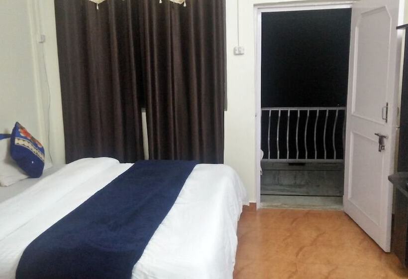 호텔 Shining Star Resort