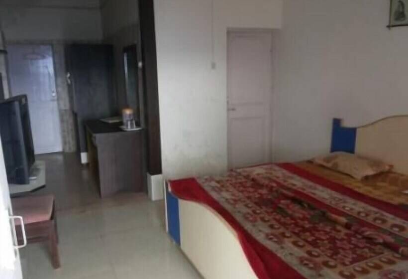 호텔 Shining Star Resort