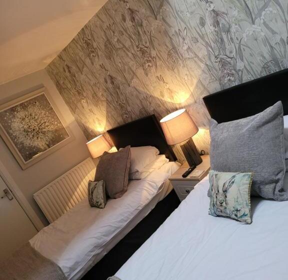 فندق The Blue Bell Inn