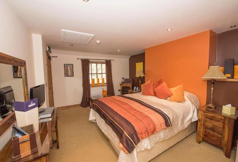 فندق The Blue Bell Inn