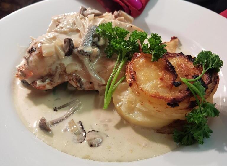 فندق The Blue Bell Inn