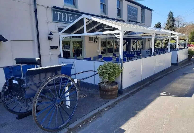 בית מלון כפרי The Labouring Man