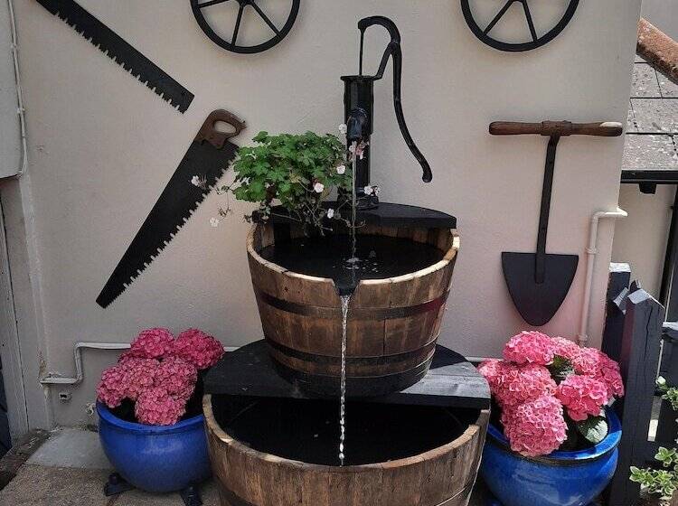 ホテル The Labouring Man