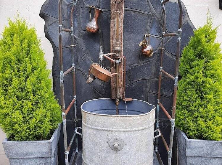 ホテル The Labouring Man