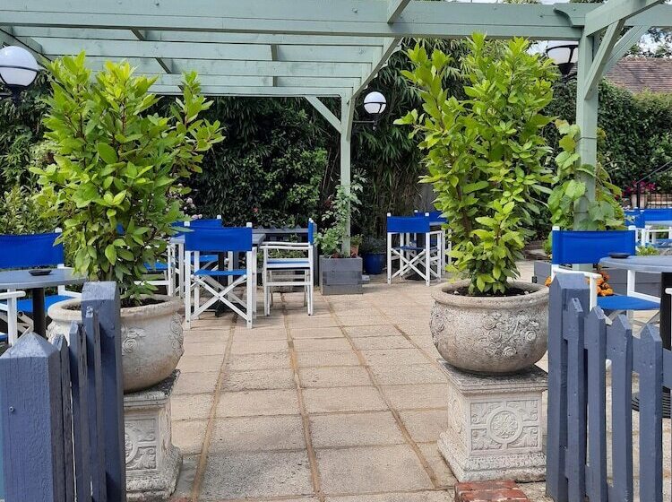 ホテル The Labouring Man