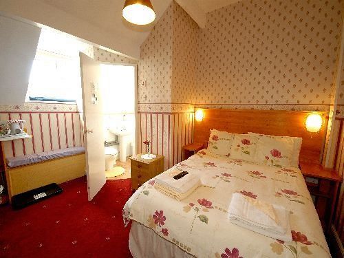 Отель The Stonmar Guest House