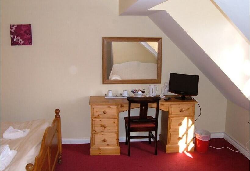 Отель The Wheatsheaf Inn