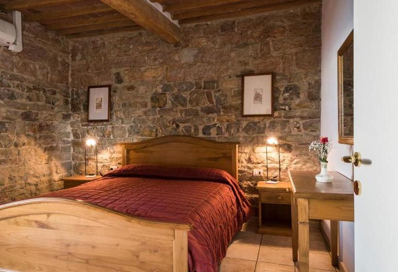 Il Chiostro Appartamenti & Suites