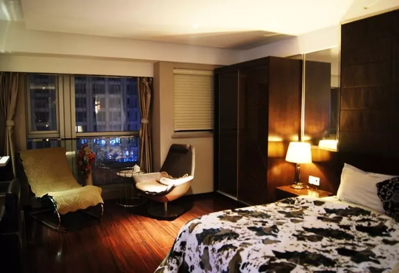 Kaibin Apartment Nanjing University Branch