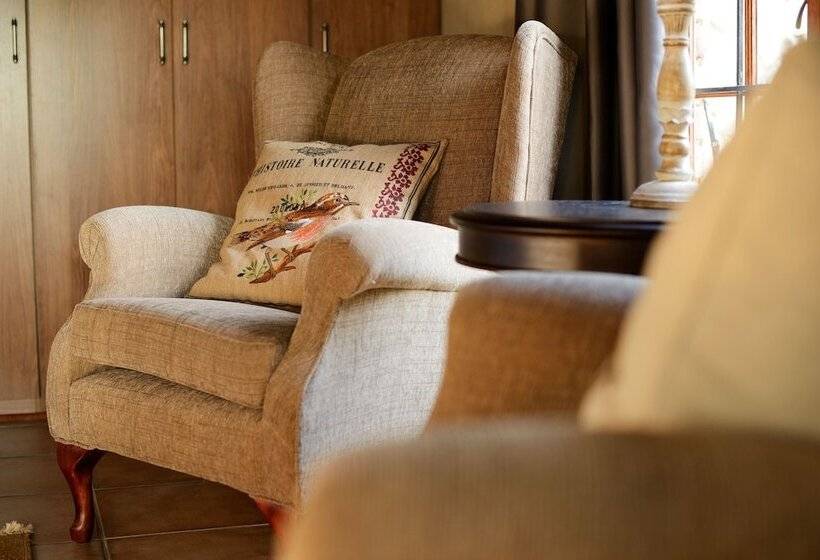 La Kruger Lifestyle Lodge   No Loadshedding