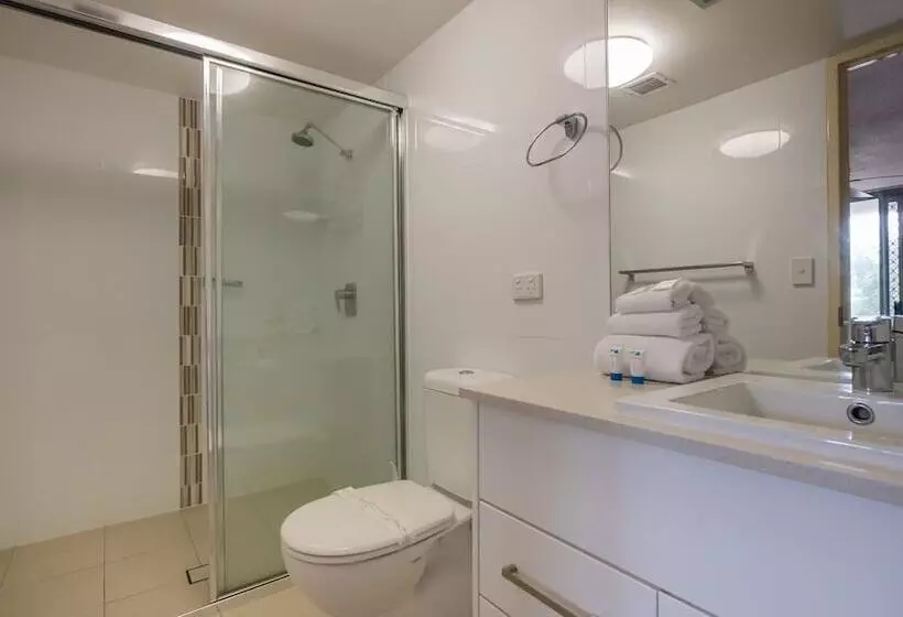 Montana Palms Resort