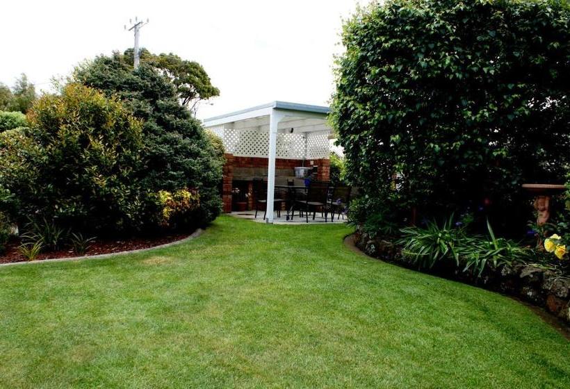 モーテル Shearwater Cottages