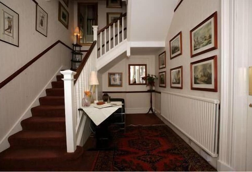 ペンション Bellevue Guest House