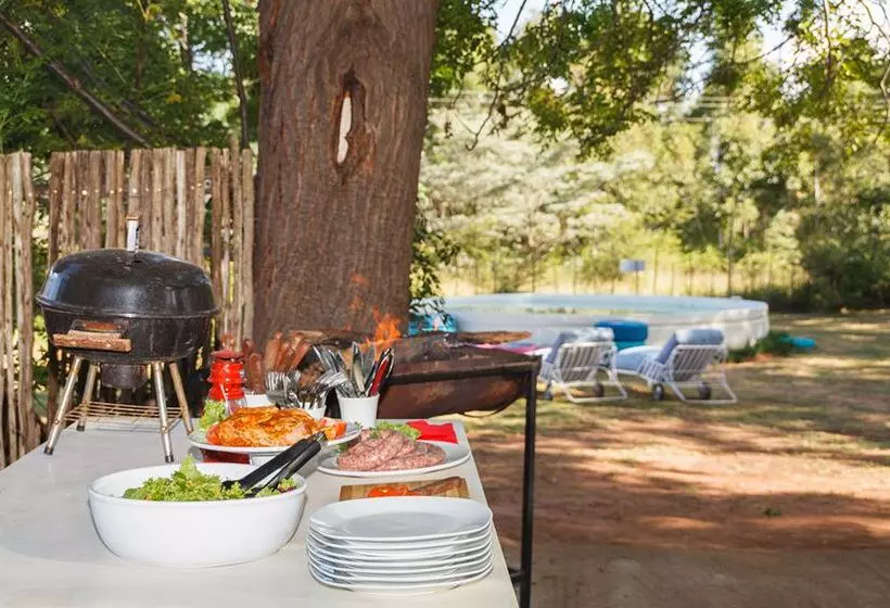 Пансион Modimolle Funky Stay Backpackers