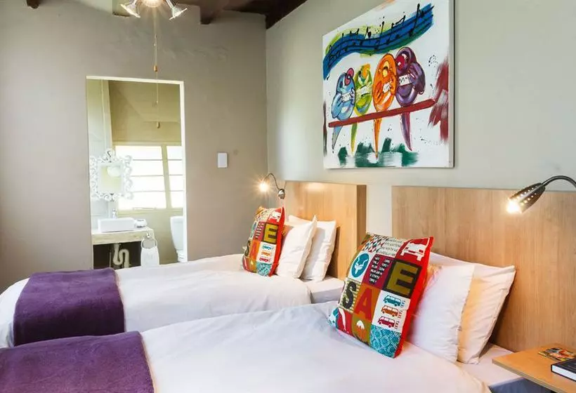 Пансион Modimolle Funky Stay Backpackers