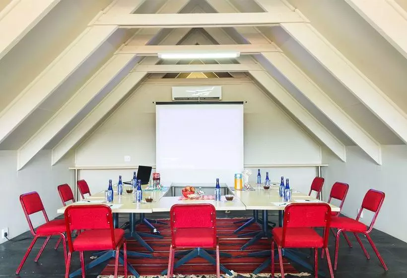 Пансион Modimolle Funky Stay Backpackers