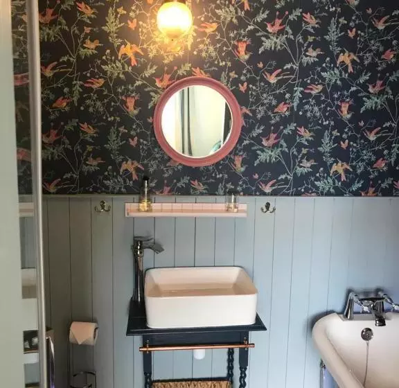 ペンション The Townhouse 101