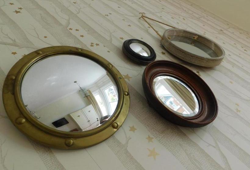 Pensão The Townhouse 101