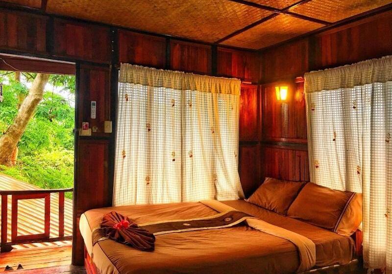 Phi Phi Green Hill Resort