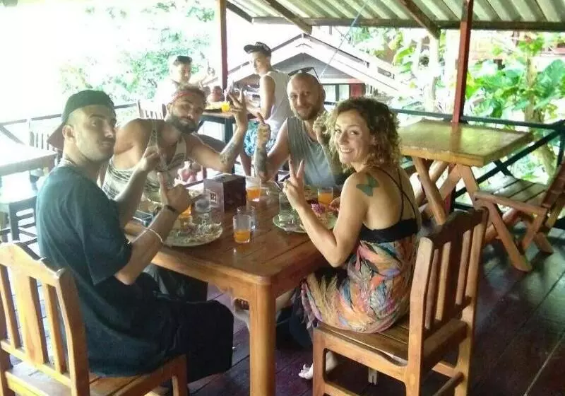 Phi Phi Green Hill Resort