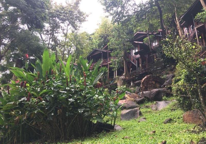 Phi Phi Green Hill Resort