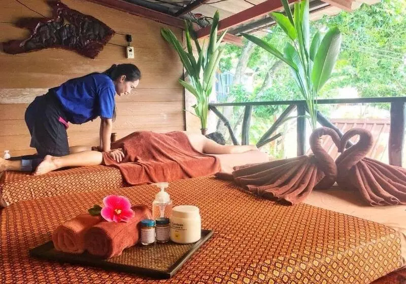 Phi Phi Green Hill Resort