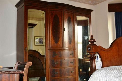 مبيت وإفطار Redcliffe House