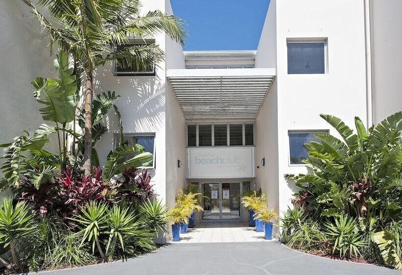 Shoal Bay Beachclub Apartments