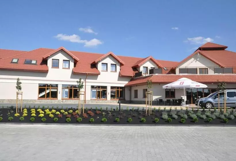 ユースホステル Malinowy Dwór Wieluń