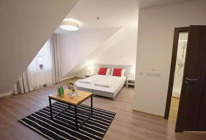 ユースホステル Malinowy Dwór Wieluń