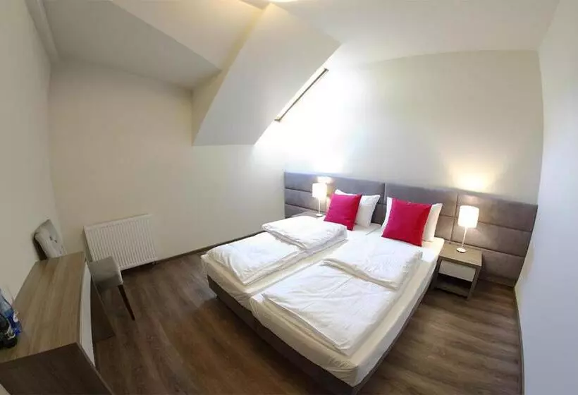 ユースホステル Malinowy Dwór Wieluń