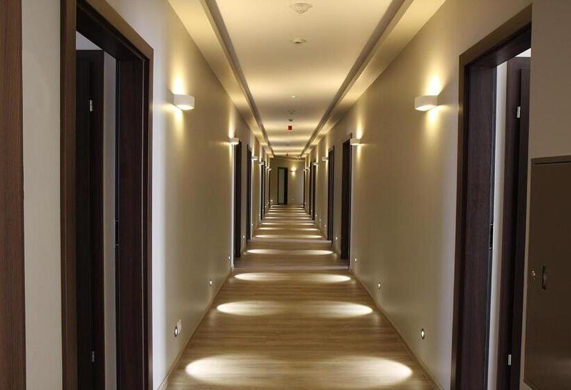 Общежитие Malinowy Dwór Wieluń