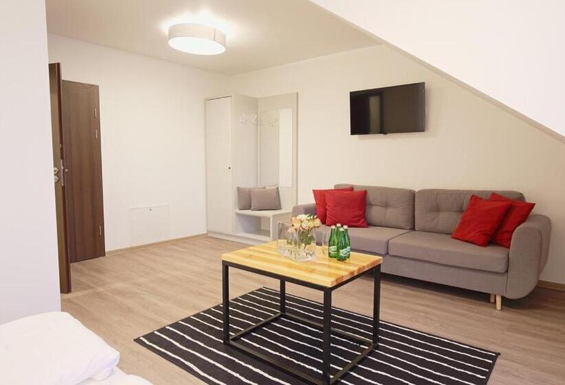 Общежитие Malinowy Dwór Wieluń