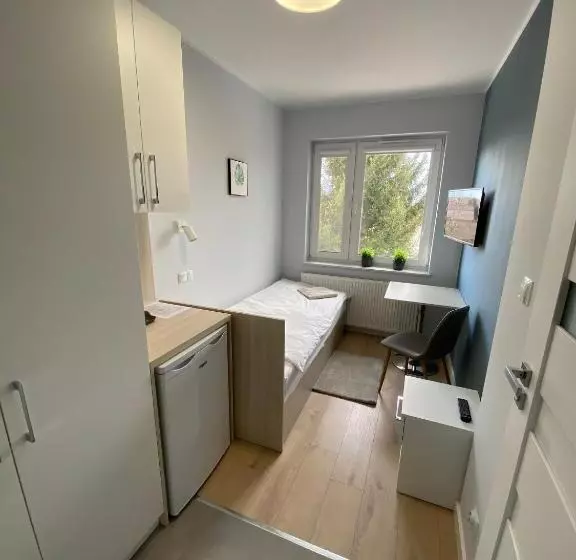 ユースホステル Pokoje Noclegi Brzozowski