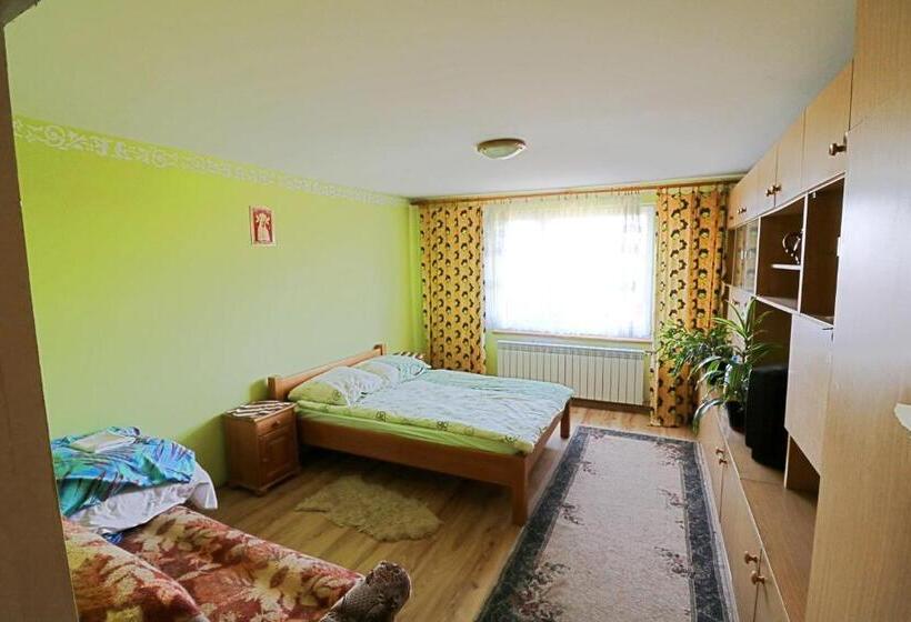 مبيت وإفطار Agroturystyka Tyniok